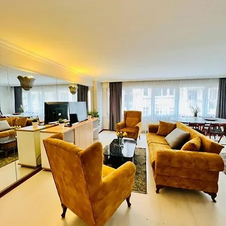 Апартаменты Cosy 1+1 Istiklal