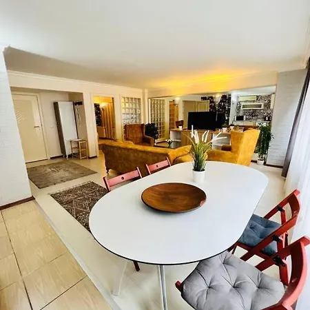 Cosy 1+1 Istiklal Апартаменты Стамбул